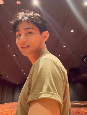 V♡
