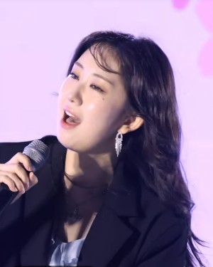 18510941