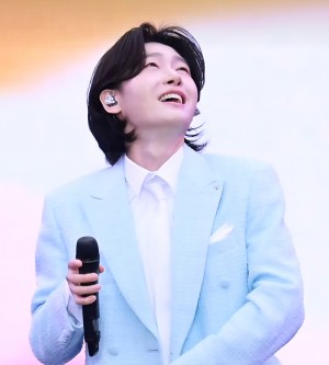 顎のラインがきれいなスター