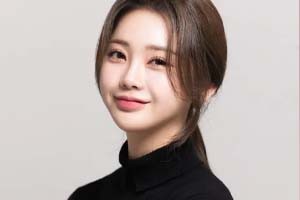 Hong Ji Yoon 出道5周年庆祝项目