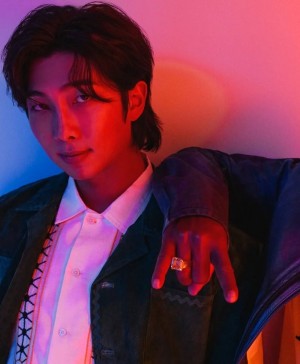 a star with a special atmosphere