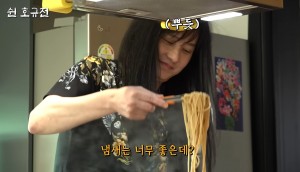 A Star Who Seems Like a Perfectionist in the Kitchen