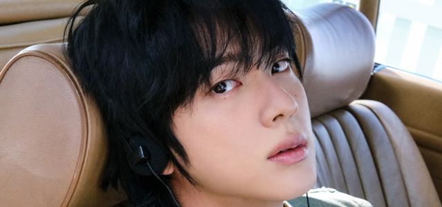 The star you\'d want to see cherry blossoms with