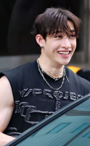 사복까지 따라 하고 싶은 워너비 스타 