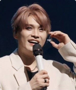 无论什么舞台服装都能完美驾驭的明星 