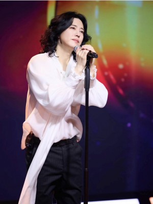 An all-rounder star who perfectly pulls off any genre 