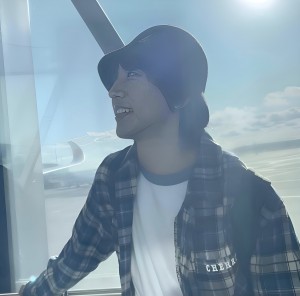 こなれた“抜け感ファッション”の王道、空港ファッションNo.1スター 