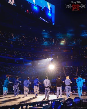 Stray Kids