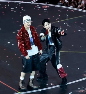 Taehyung Jungkook🐻🐰