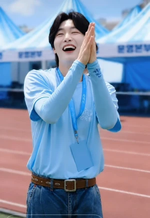 존재하는 그 자체로  빛이 나는 김용빈 가수님