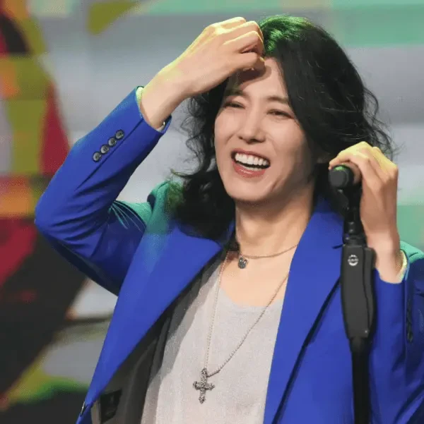 슈트핏이 쩌는 양준일