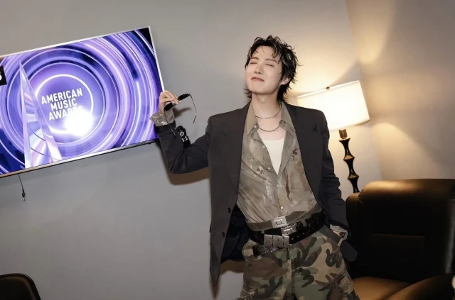j-hope  higherアプリ投票お願い