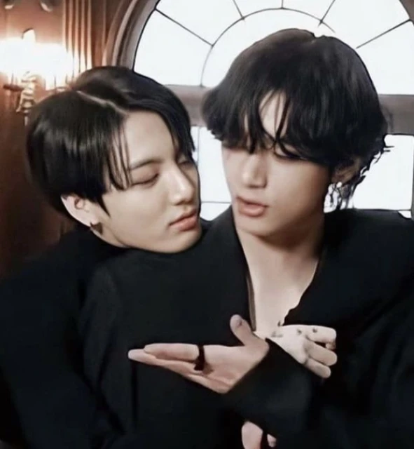 Taehyung Jungkook🐻🐰