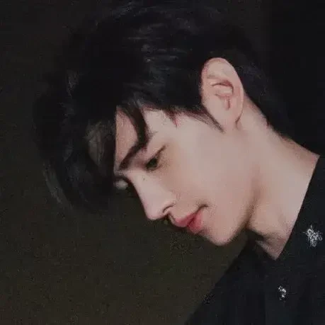 낚시하는 청순훈 보고갈 사람