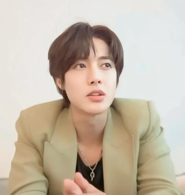 Kim Hyun Joong 💚👽