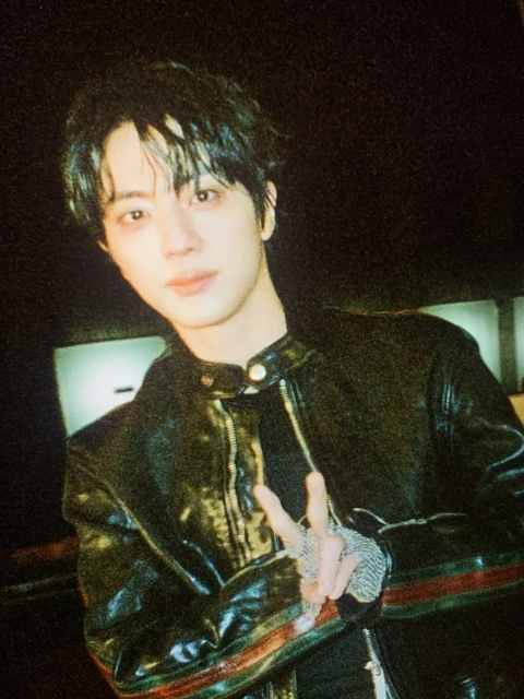 JIN♡♡♡♡♡♡♡