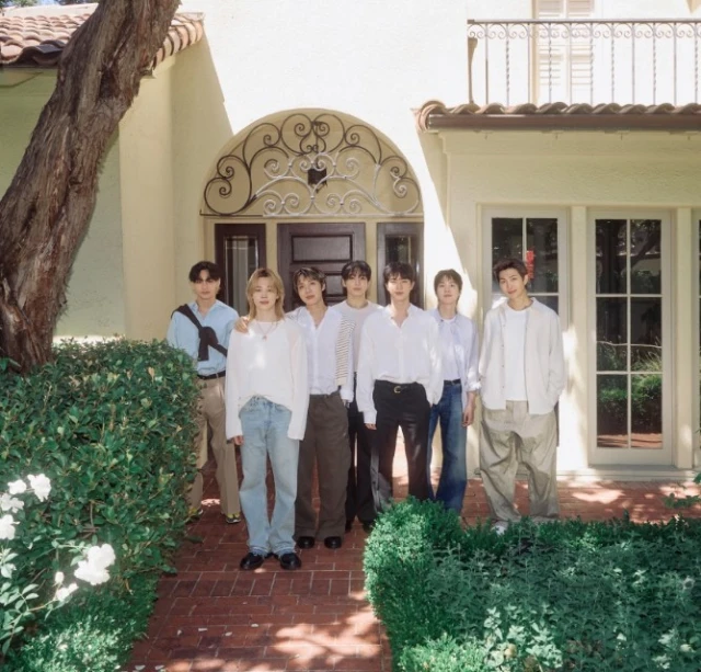 Stream BTS
