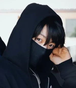 Jungkook boba eyes 🥹