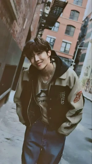J hope 💜💜💜