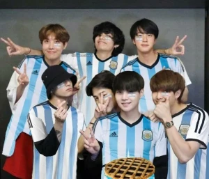 BTS :3