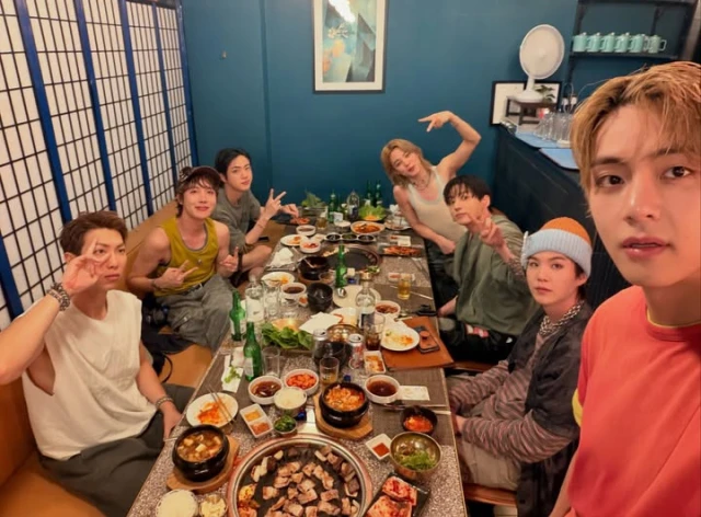 BTS ARMY