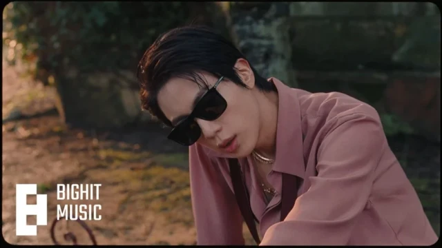 STREAM NORMAL MV