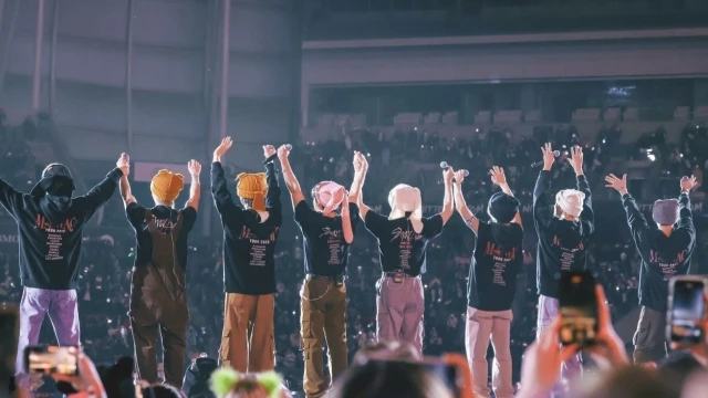 Stray Kids🧡🧡🧡