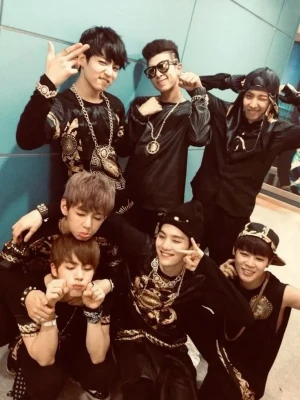 VOTE BANGTAN!