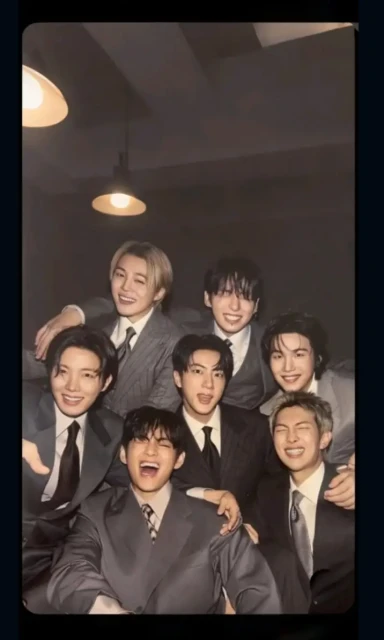 FOR OUR SEVEN: STREAM & VOTE!