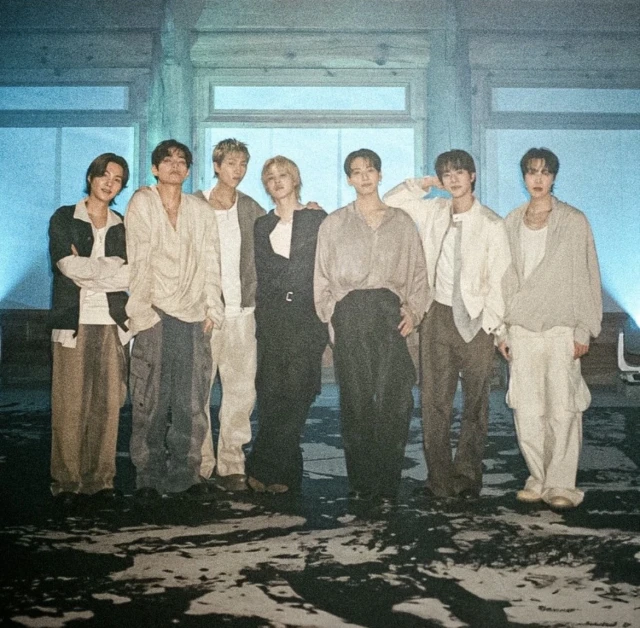 VOTE FOR BTS