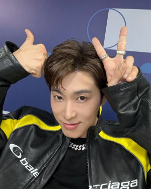 YUNHO