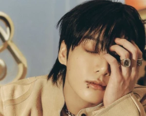 JUNG JOOK