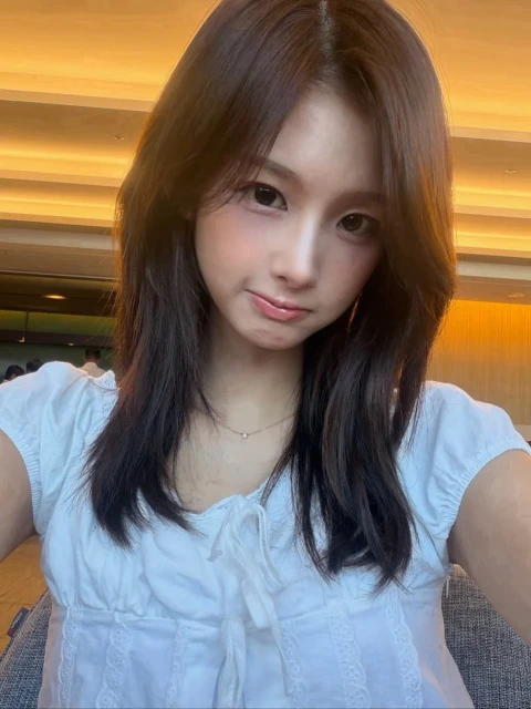 ˖ʚ💙Sullyoon✩‧₊˚日本全年龄段最受欢迎女艺人&最可爱女艺人五代第一🩹⸝⸝⸝SeeThat回归11支直拍第一大幅领先🦋八支百万直拍最高400w+领跑全团🌪️官方shorts最高千万播放量拥