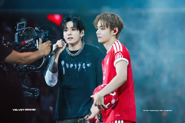 Kim Taehyung Jeon Jungkook