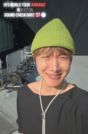 J-HOPE🐿️💟