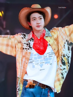A star who perfectly pulls off retro fashion