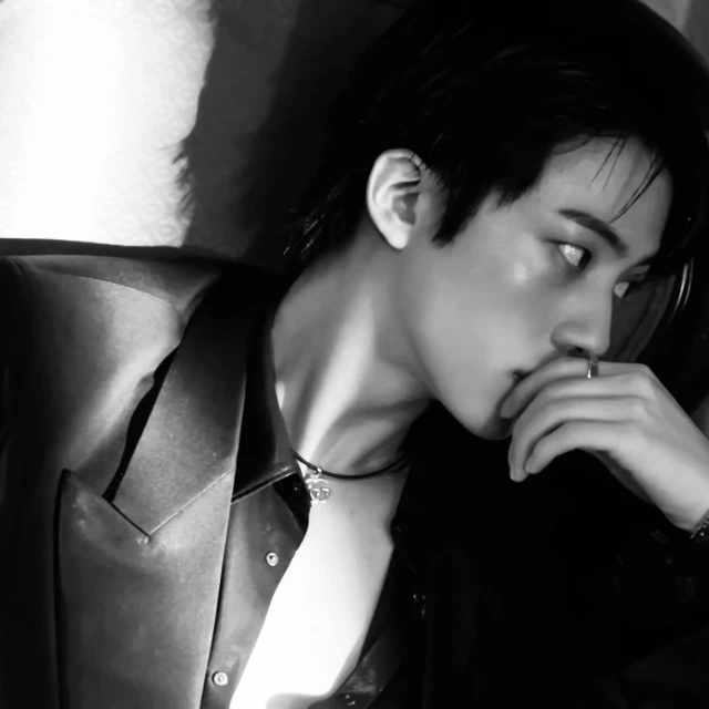 KIMSEOKJIN