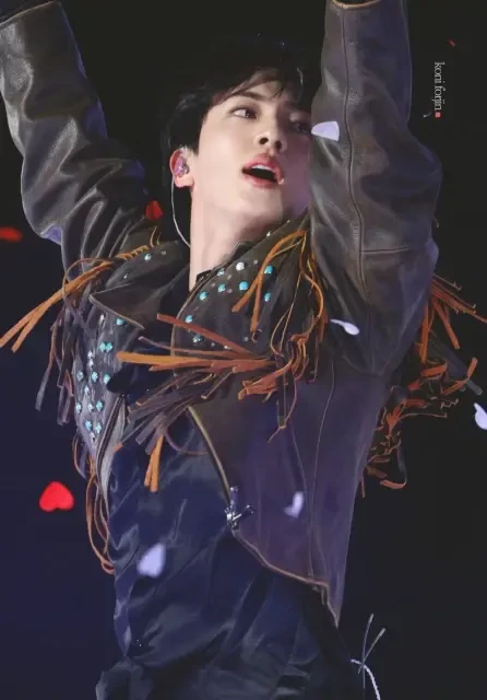 JIN🍀진🍀