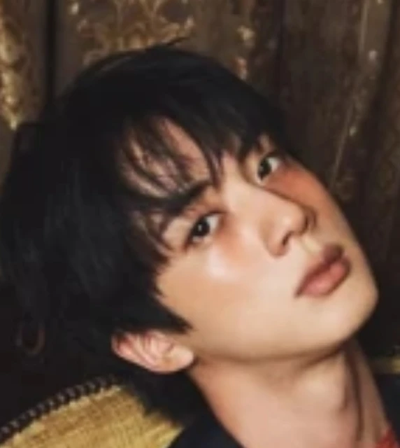 JIN🌸JIN🌸