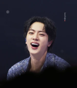 JIN‪🐹💖