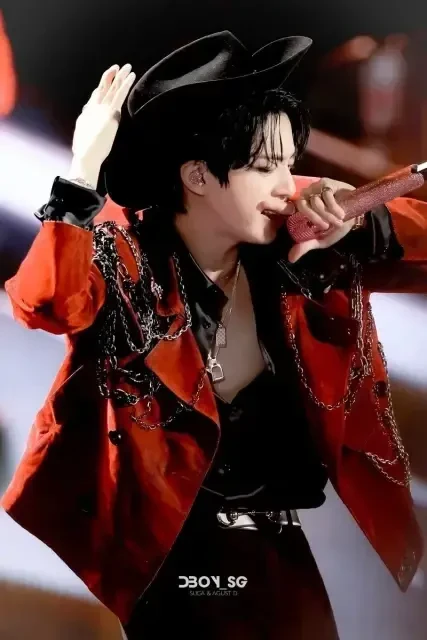 🩷🤍JIN🤍🩷