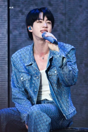 HAPPY JIN
