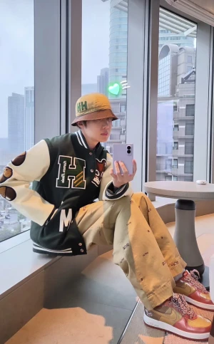 J-HOPE🐿️💟