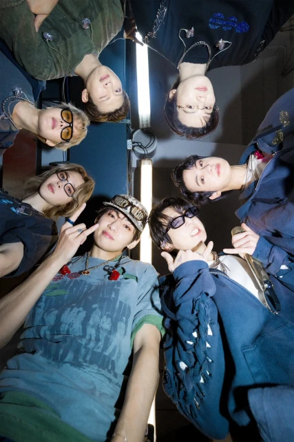 BTS·͜·ᰔᩚARMY