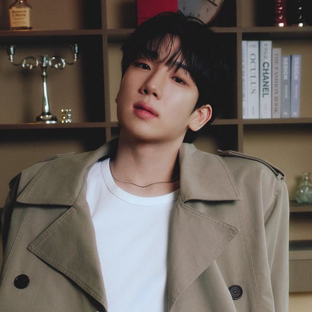 Choi Su-ho đứng đầu bảng xếp hạng Weekly Music FANNSTAR suốt 4 tuần liên tiếp… Chỉ còn 1 tuần để đạt mốc 5 tuần