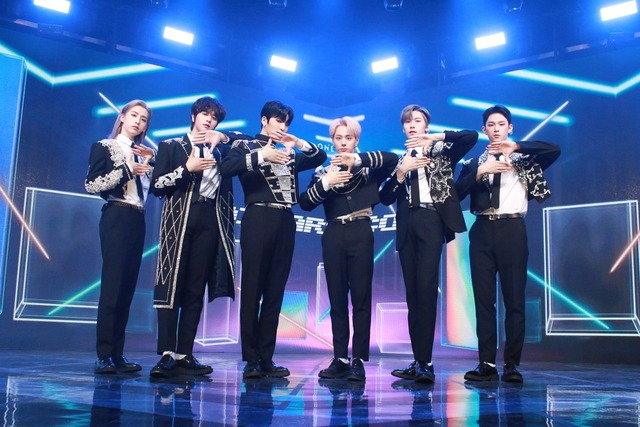 ONEUS Lands at No. 32 on 'FANNSTAR' Group Rankings, Proving the Might of Their Global 'TO MOON' Fanbase