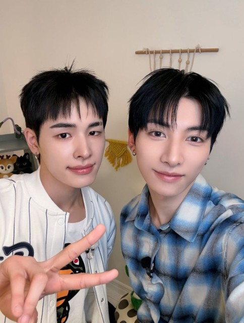 NEXZ’s Haru and Yu, A Two-Shot Capturing the Hearts of Global Fans