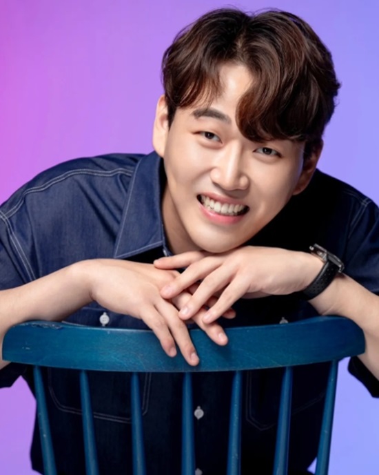 Hwang Young-woong's 14-City National Fan Meeting Tour Finale... A Grand Conclusion in Daegu