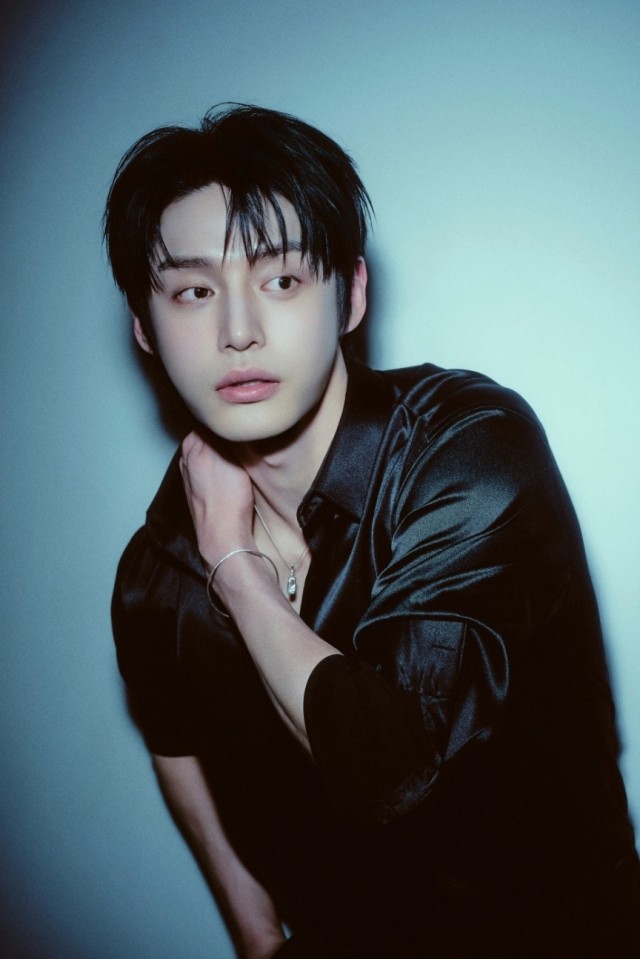 Kim Ji-woong to hold fan meeting at KBS ARENA on June 20-21... Communicating with fans through 'TAKE 1 : Unique Story'