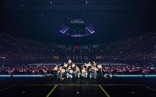 EXO successfully concluded the second day of their Bangkok concert... 